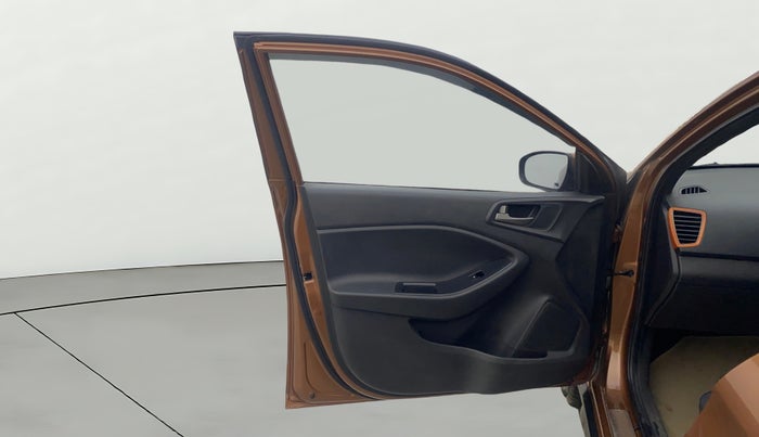 2016 Hyundai i20 Active 1.2 SX, Petrol, Manual, 1,01,527 km, LHS Front Door