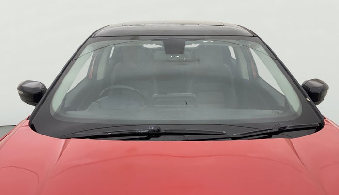 2020 Tata Harrier XZA PLUS 2.0L, Diesel, Automatic, 66,366 km, Front Windshield