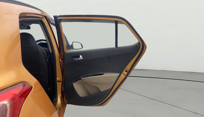 2015 Hyundai Grand i10 ASTA (O) 1.2 KAPPA VTVT, Petrol, Manual, 59,367 km, RHS Rear Door