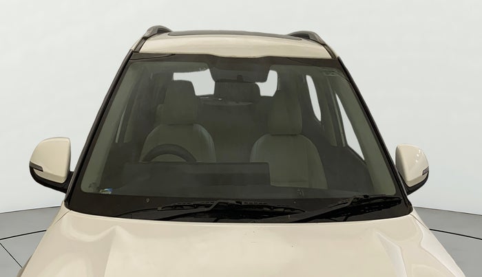 2023 KIA SELTOS HTK PLUS 1.5 IMT, Petrol, Manual, 28,389 km, Front Windshield