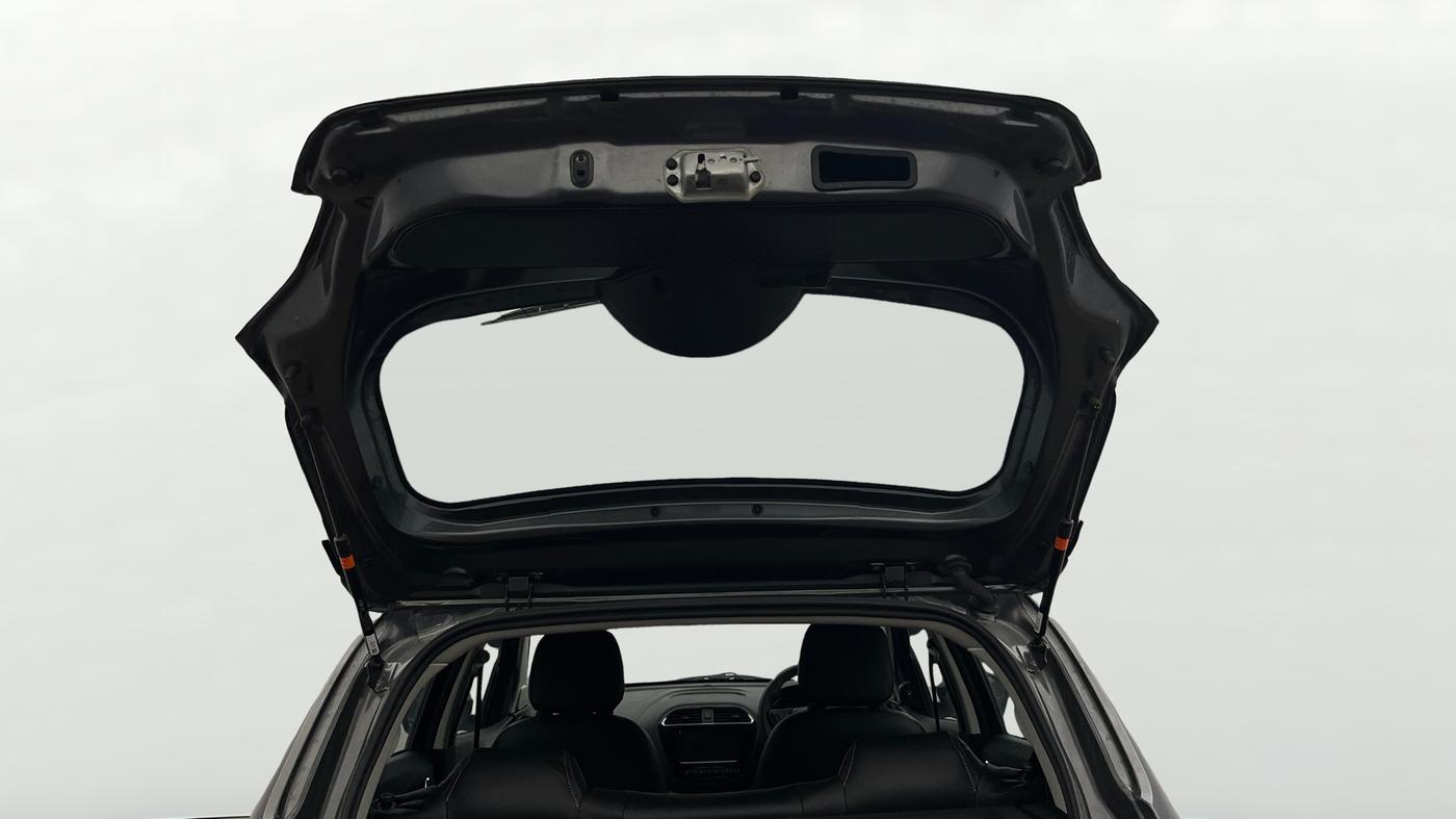 2023 Tata Tiago XZA PLUS PETROL, Petrol, Automatic, 9,447 km, Boot Door Open