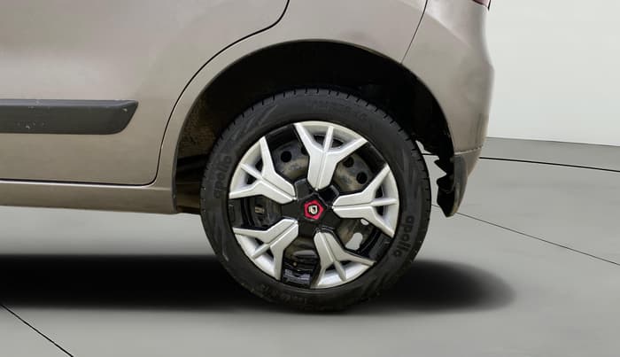 2016 Maruti Wagon R 1.0 VXI AMT, CNG, Automatic, 79,392 km, Left Rear Wheel
