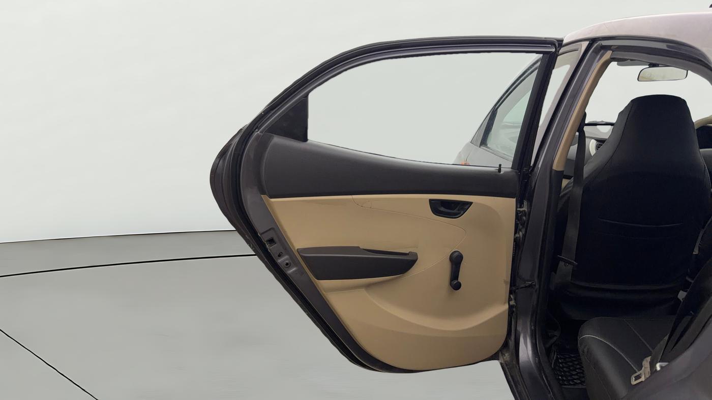 2014 Hyundai Eon ERA +, Petrol, Manual, 66,695 km, LHS Rear Door