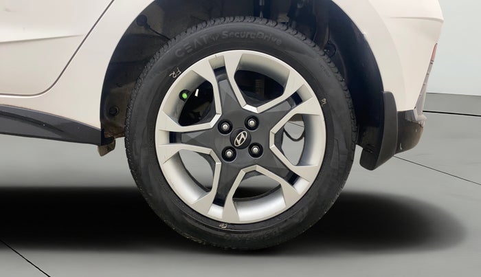 2024 Hyundai NEW I20 Sportz (O) 1.2 IVT, Petrol, Automatic, 36,096 km, Left Rear Wheel