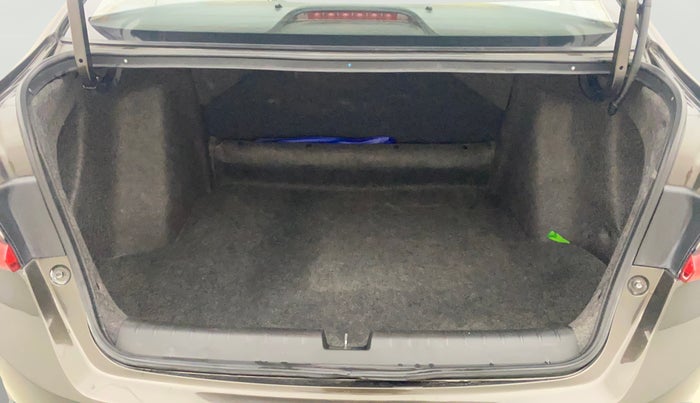 2022 Honda City 1.5L I-VTEC ZX CVT, Petrol, Automatic, 69,799 km, Boot Open Zoomed View