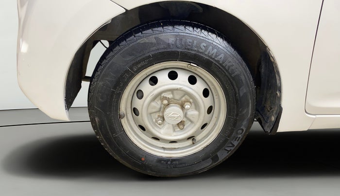 2014 Hyundai Eon ERA +, Petrol, Manual, 70,479 km, Left Front Wheel