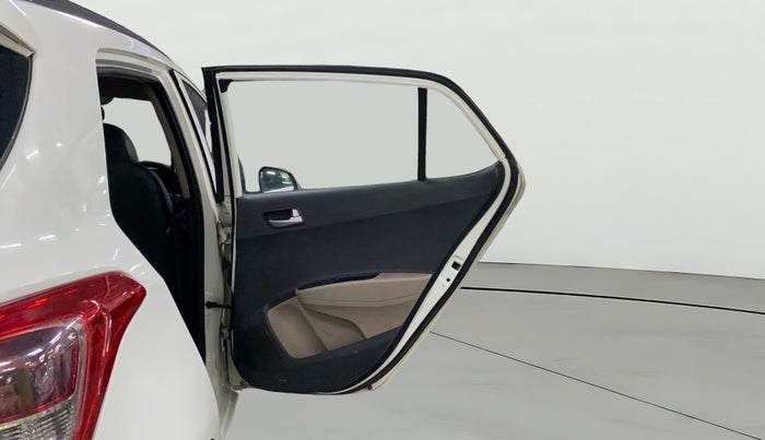 2016 Hyundai Grand i10 ASTA (O) AT 1.2 KAPPA VTVT, Petrol, Automatic, 54,107 km, RHS Rear Door