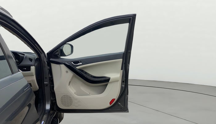 2023 Tata NEXON XZ PLUS LUXURY SUNROOF PETROL, Petrol, Manual, 62,324 km, RHS Front Door