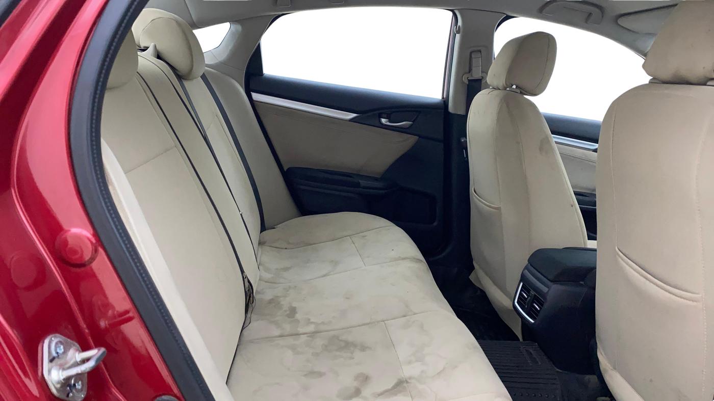 2019 Honda Civic 1.8L I-VTEC V CVT, Petrol, Automatic, 1,05,057 km, Right Side Rear Door Cabin