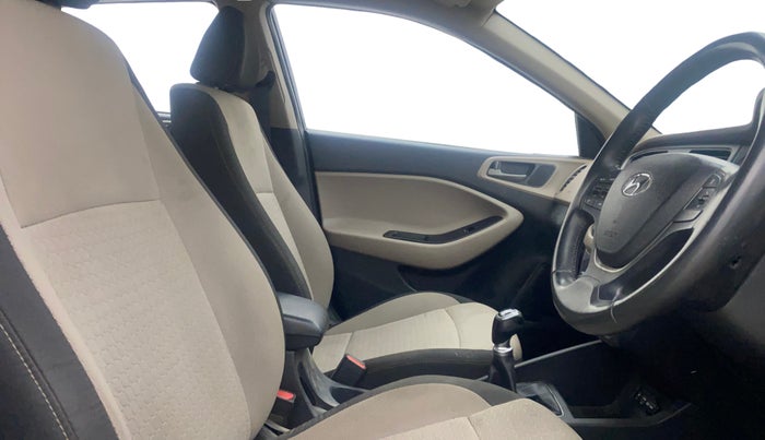 2017 Hyundai Elite i20 ASTA 1.2 (O), Petrol, Manual, 81,441 km, Right Side Front Door Cabin