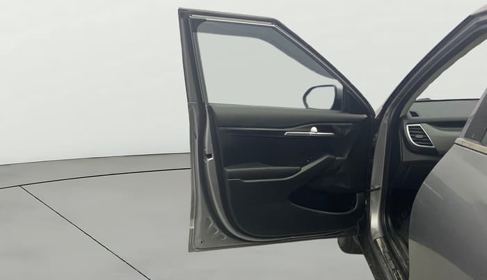 2020 KIA SELTOS HTK 1.5 PETROL, Petrol, Manual, 25,098 km, LHS Front Door