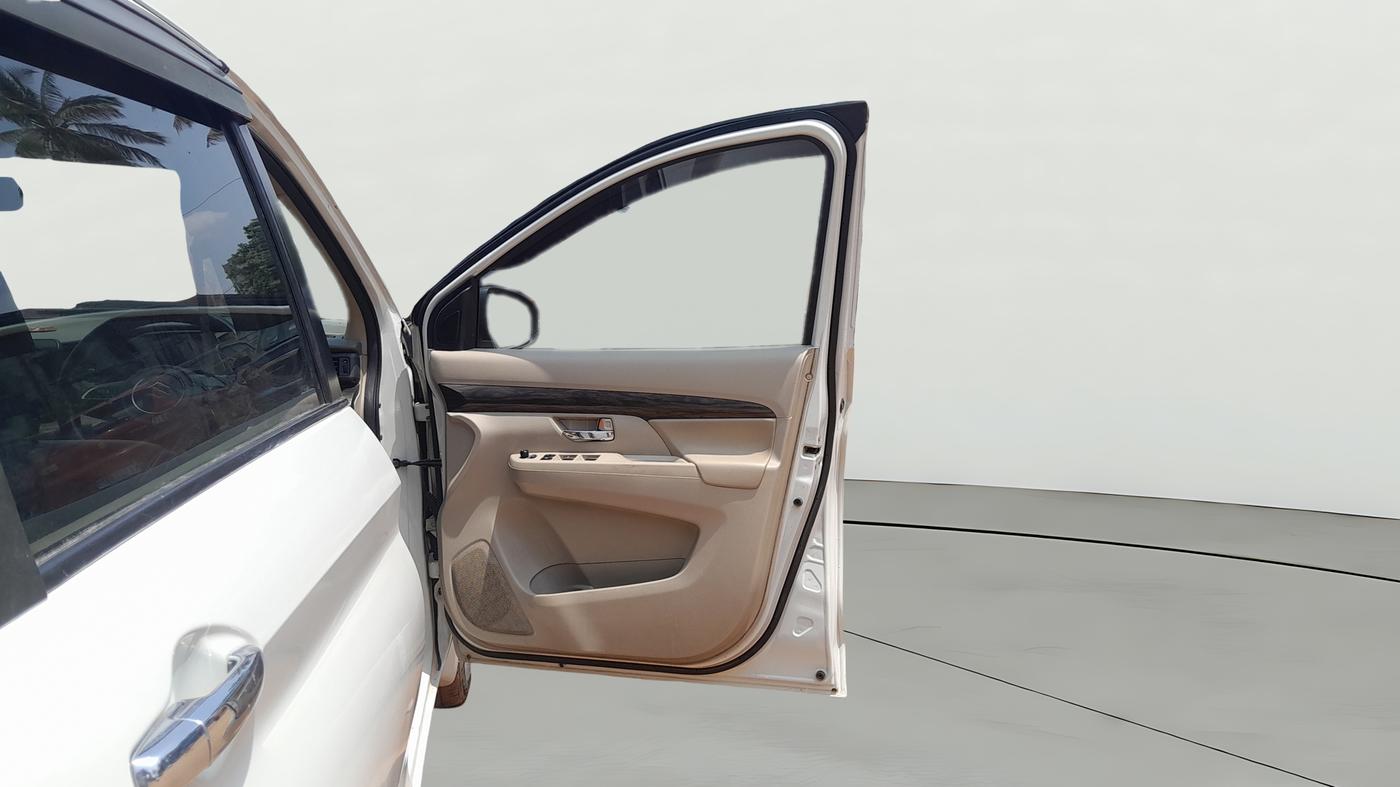 2020 Maruti Ertiga ZXI SHVS, Petrol, Manual, 44,147 km, RHS Front Door