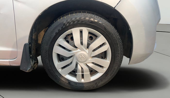 2016 Honda Jazz 1.2L I-VTEC SV, Petrol, Manual, 97,558 km, Right Front Wheel