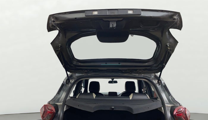 2022 Tata PUNCH ADVENTURE MT, Petrol, Manual, 28,376 km, Boot Door Open