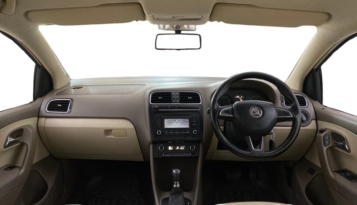 2015 Skoda Rapid ELEGANCE 1.6 MPI MT, Petrol, Manual, 1,27,039 km, Dashboard