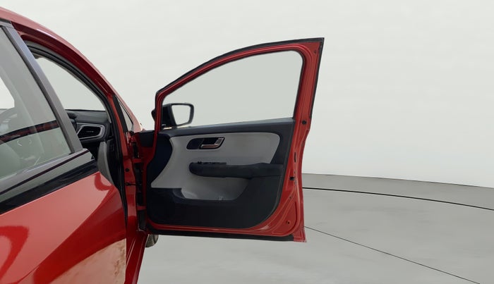 2020 Tata ALTROZ XZ PETROL, Petrol, Manual, 32,192 km, RHS Front Door