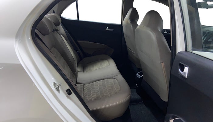 2018 Hyundai Xcent SX 1.2, Petrol, Manual, 26,698 km, Right Side Rear Door Cabin