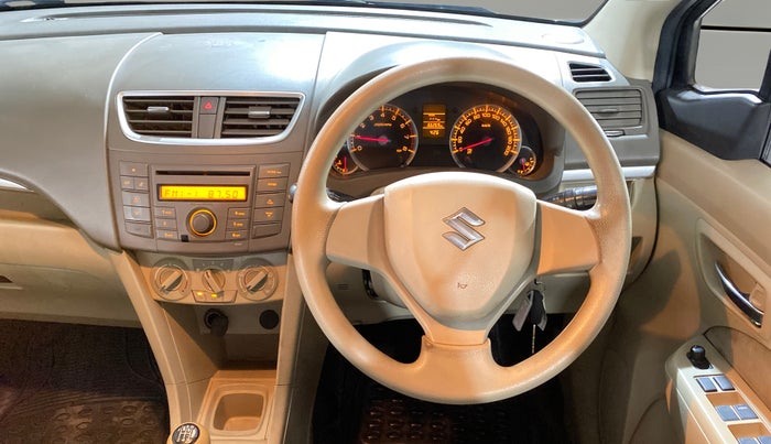 2014 Maruti Ertiga VXI, Petrol, Manual, 66,266 km, Steering Wheel Close Up