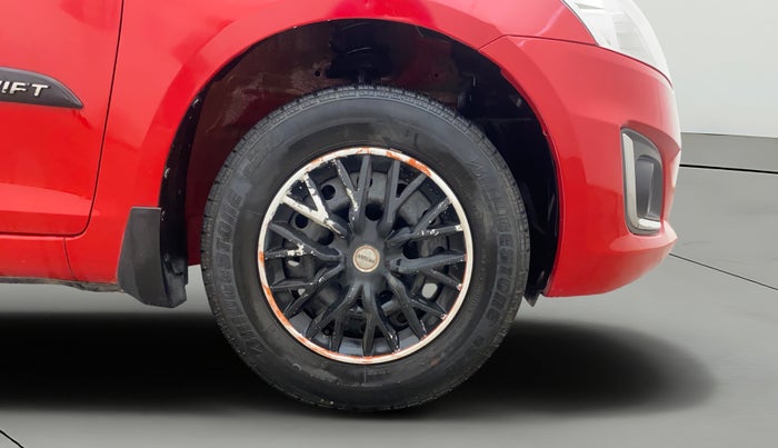 2017 Maruti Swift VXI, Petrol, Manual, 57,767 km, Right Front Wheel