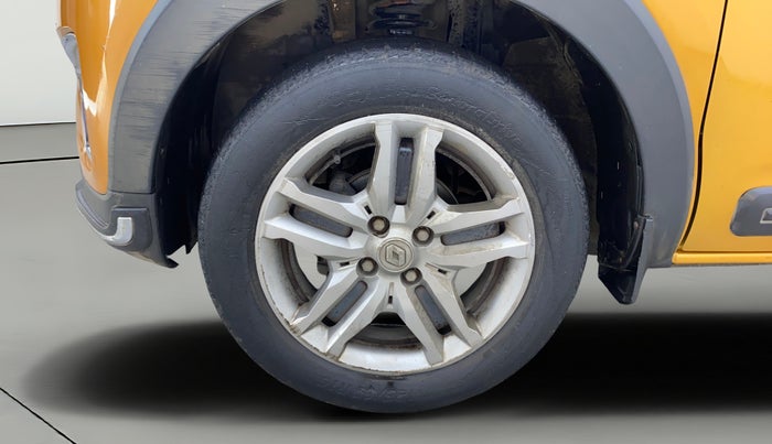 2021 Renault TRIBER RXZ AMT, Petrol, Automatic, 64,858 km, Left Front Wheel