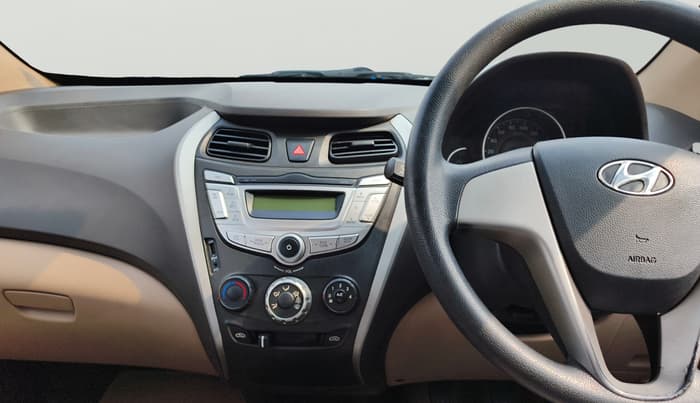 2014 Hyundai Eon SPORTZ, Petrol, Manual, 42,845 km, Air Conditioner