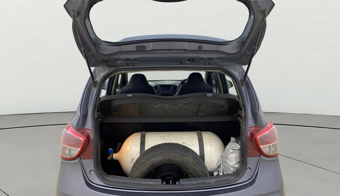 2017 Hyundai Grand i10 ASTA 1.2 KAPPA VTVT, CNG, Manual, 38,264 km, Boot Open Zoomed View