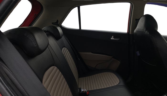 2017 Hyundai Grand i10 ASTA 1.2 KAPPA VTVT, Petrol, Manual, 1,03,772 km, Right Side Rear Door Cabin