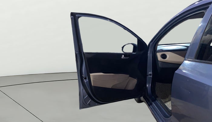 2015 Hyundai Grand i10 SPORTZ 1.1 CRDI, Diesel, Manual, 65,007 km, LHS Front Door