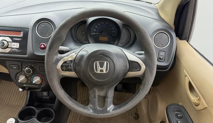 2015 Honda Amaze 1.2L I-VTEC S, Petrol, Manual, 1,09,519 km, Steering Wheel Close Up