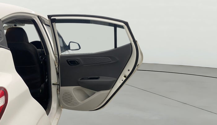 2021 Hyundai GRAND I10 NIOS MAGNA AMT 1.2 KAPPA VTVT, Petrol, Automatic, 66,481 km, RHS Rear Door