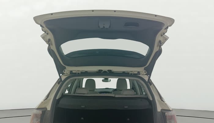 2019 Jeep Compass LIMITED (O) 2.0 DIESEL, Diesel, Manual, 1,01,511 km, Boot Door Open