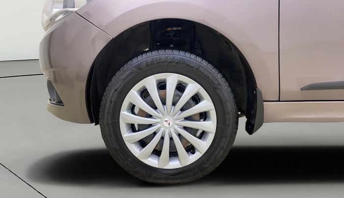 2018 Tata Tiago XT PETROL, Petrol, Manual, 51,732 km, Left Front Wheel