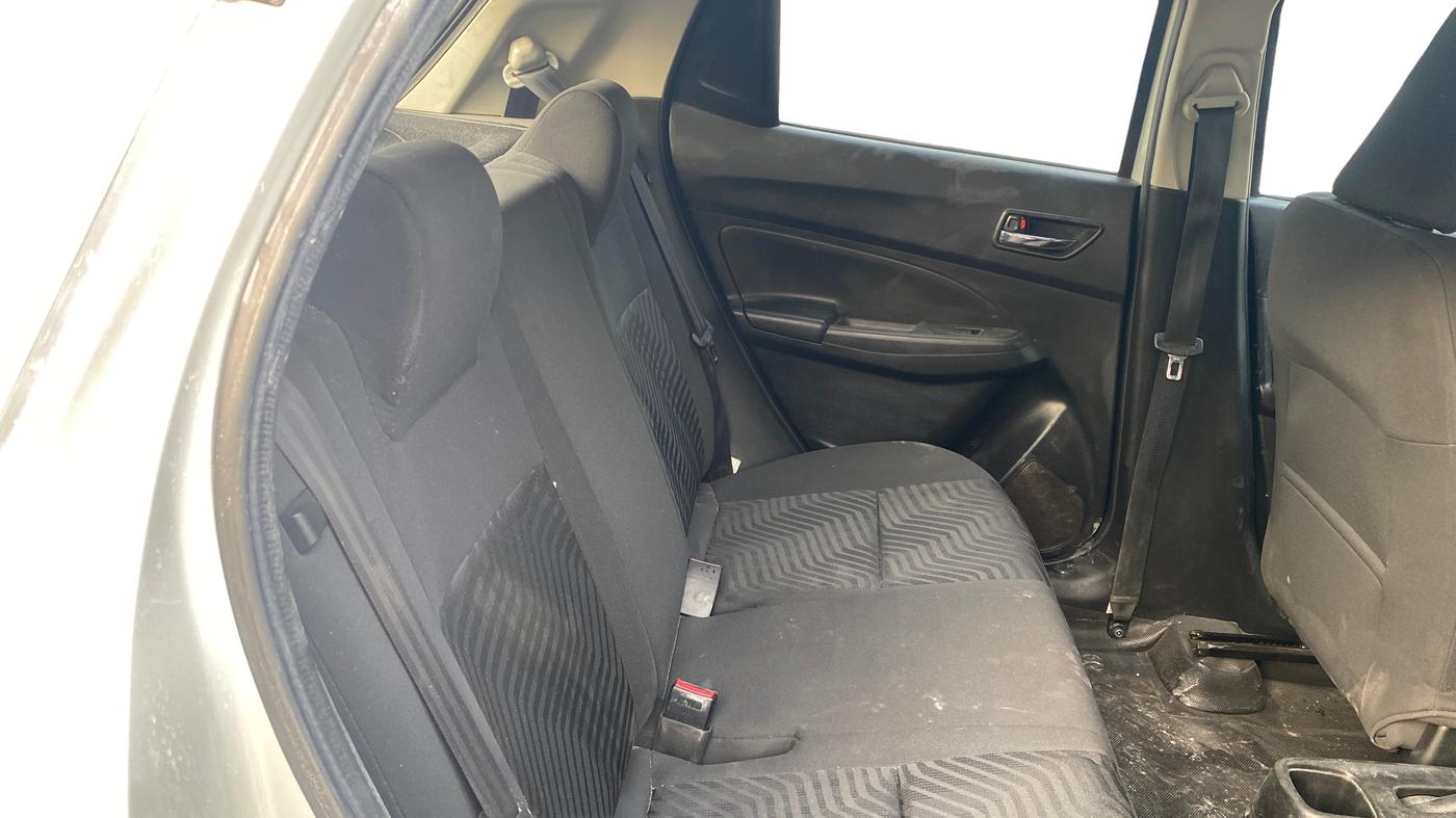 2020 Maruti Swift VXI AMT, Petrol, Automatic, 1,08,093 km, Right Side Rear Door Cabin