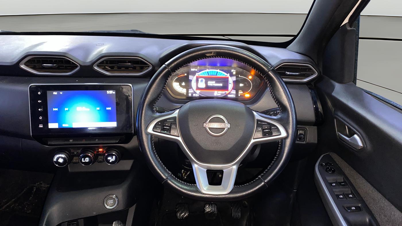 2022 Nissan MAGNITE XV PREMIUM, Petrol, Manual, 13,694 km, Steering Wheel Close Up