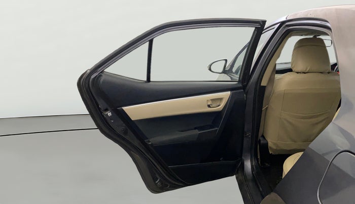 2016 Toyota Corolla Altis G PETROL, Petrol, Manual, 85,161 km, LHS Rear Door