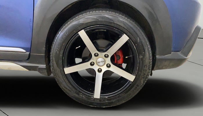 2019 Maruti XL6 ZETA MT, Petrol, Manual, 74,336 km, Right Front Wheel