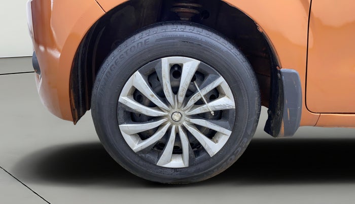 2019 Maruti New Wagon-R VXI 1.2 AMT, Petrol, Automatic, 84,169 km, Left Front Wheel