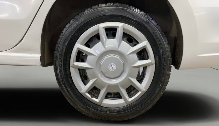 2016 Skoda Rapid 1.6 MPI ACTIVE, Petrol, Manual, 83,139 km, Left Rear Wheel