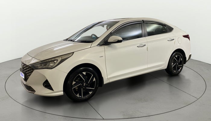 2021 Hyundai Verna SX (O) 1.5 CRDI AT, Diesel, Automatic, 1,08,132 km, Left Front Diagonal