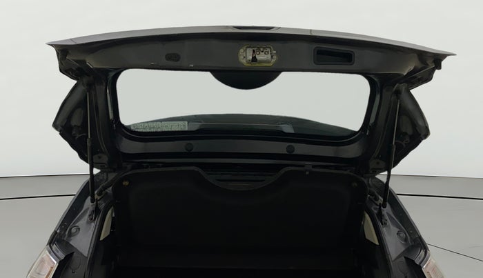 2018 Tata NEXON XZ PLUS DIESEL, Diesel, Manual, 93,457 km, Boot Door Open