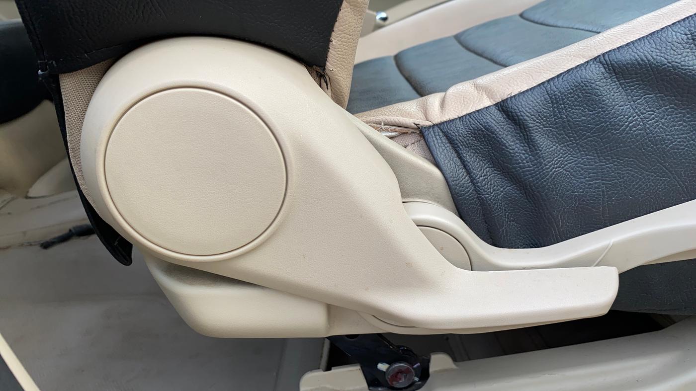 2019 Maruti Dzire VXI, Petrol, Manual, 49,126 km, Third Seat Row ( optional )