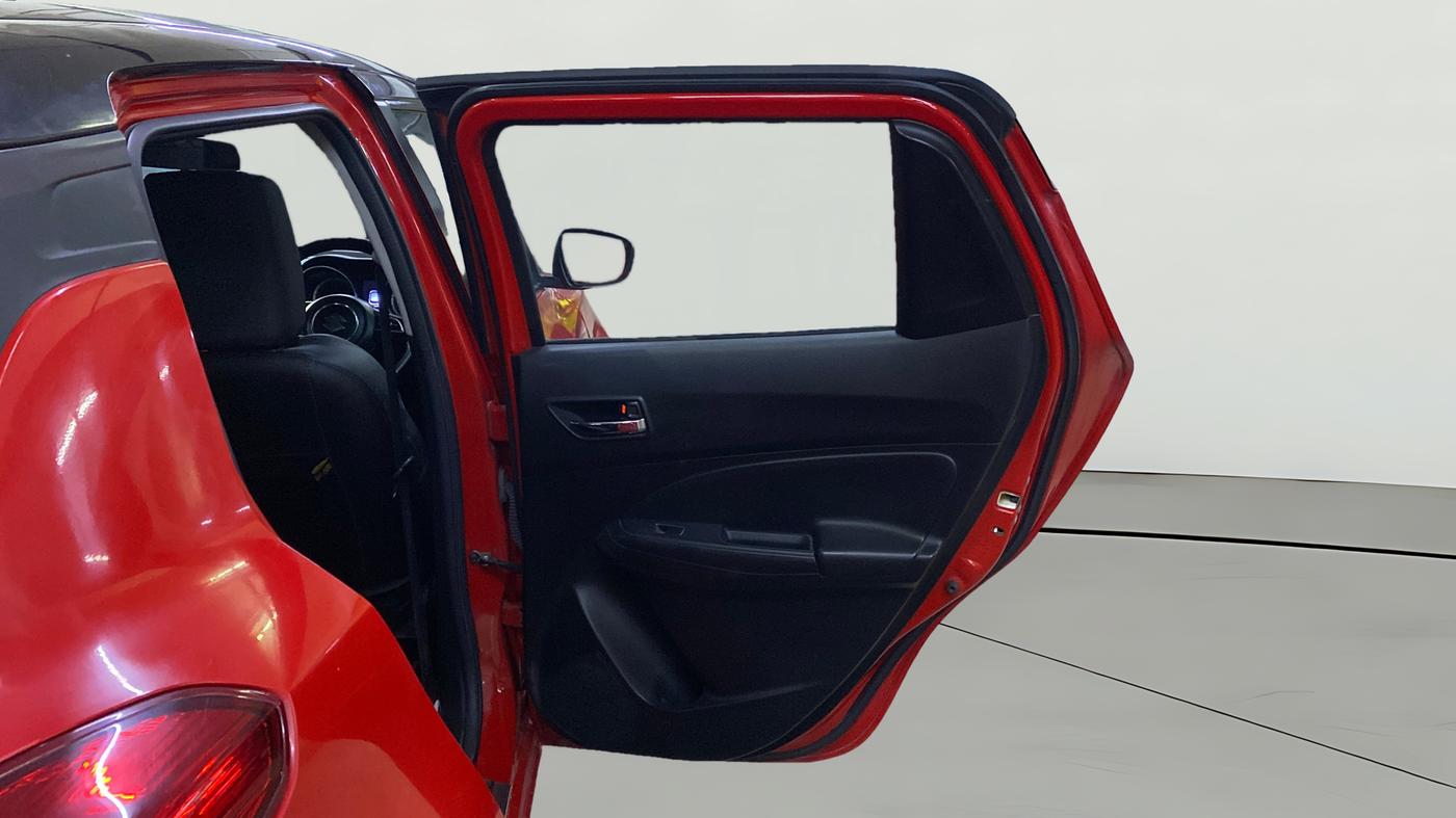 2021 Maruti Swift ZXI PLUS DUAL TONE, Petrol, Manual, 40,779 km, RHS Rear Door