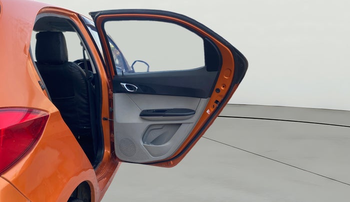2019 Tata Tiago XZ PLUS PETROL, Petrol, Manual, 26,289 km, RHS Rear Door