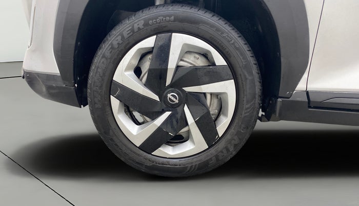2022 Nissan MAGNITE XE, Petrol, Manual, 24,110 km, Left Front Wheel