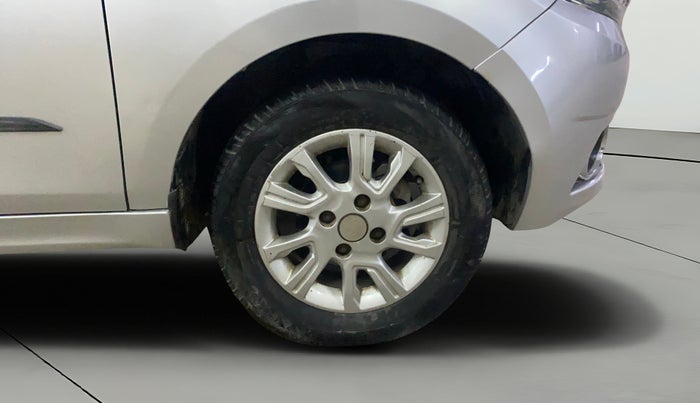 2018 Tata Tiago XZ PETROL, Petrol, Manual, 72,616 km, Right Front Wheel