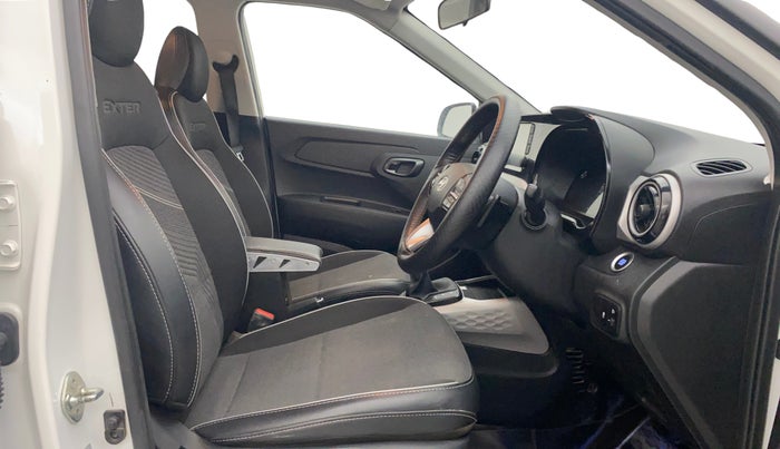 2024 Hyundai EXTER SX(O) 1.2 AMT, Petrol, Automatic, 29,524 km, Right Side Front Door Cabin