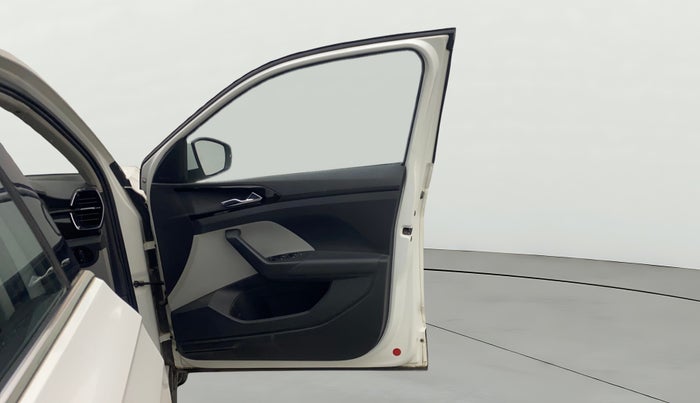 2021 Skoda KUSHAQ STYLE 1.0L TSI AT, Petrol, Automatic, 31,401 km, RHS Front Door