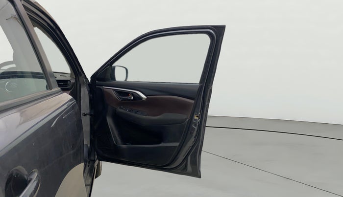 2023 Maruti Grand Vitara DELTA SMART HYBRID, Petrol, Manual, 32,773 km, RHS Front Door