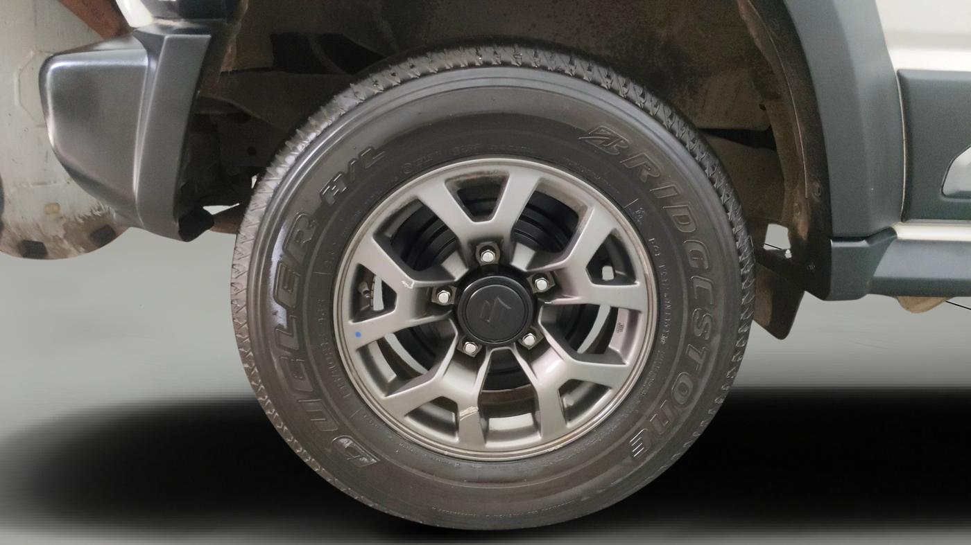 2023 Maruti JIMNY ALPHA ALL GRIP PRO AT, Petrol, Automatic, 16,821 km, Right Rear Wheel