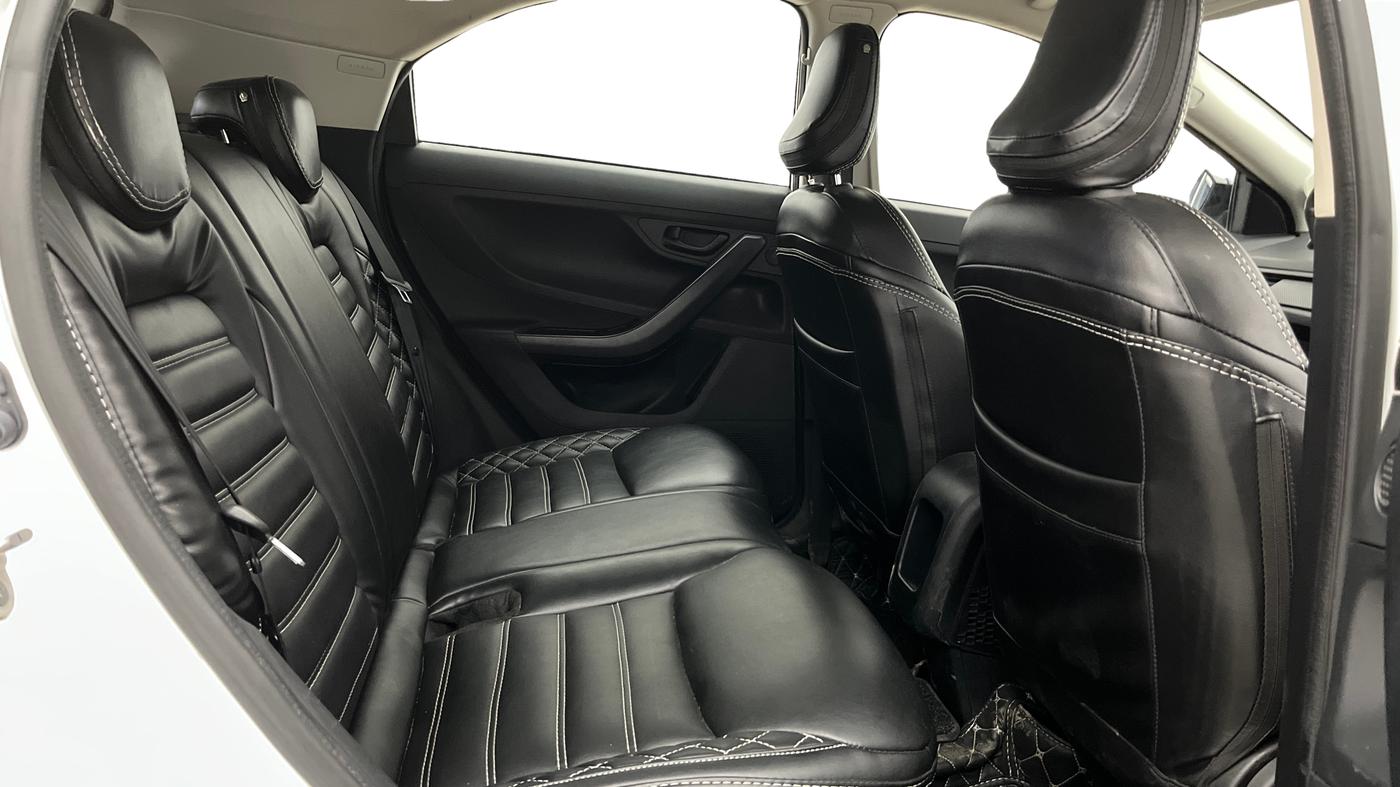 2024 Tata NEXON SMART+ 1.2 PETROL, Petrol, Manual, 30,579 km, Right Side Rear Door Cabin